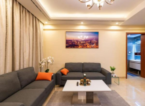 Exquisite 1Bed with Free Parking Gym and Pool